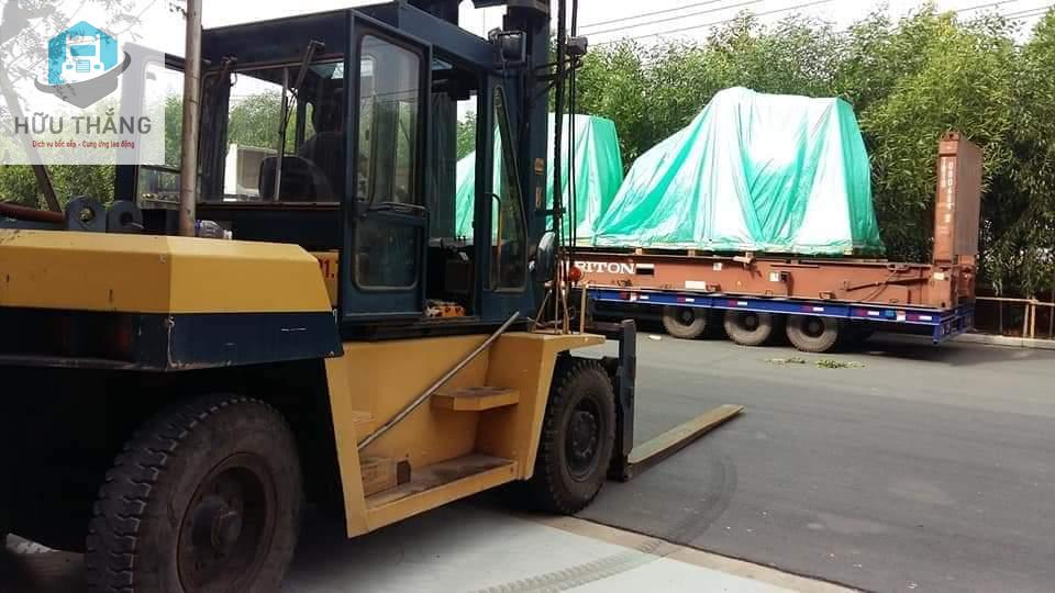 BỐC XẾP DỠ HÀNG CONTAINER