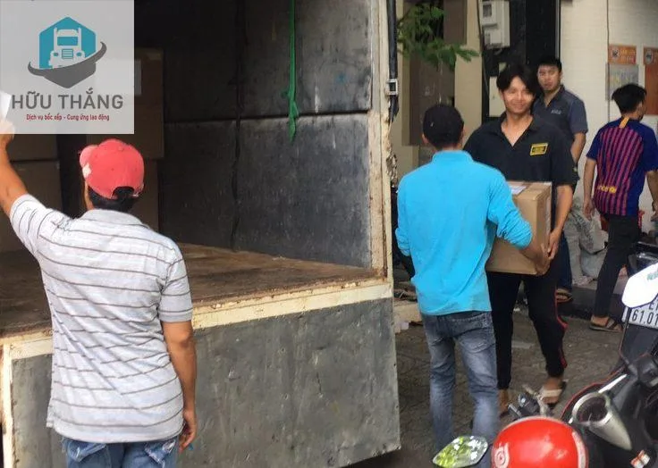 Bốc xếp Hữu Thắng