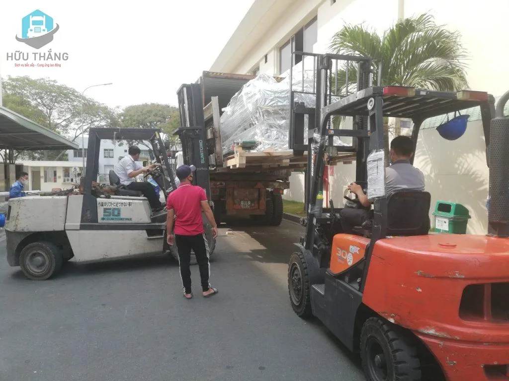 DỊCH VỤ CHUYỂN VĂN PHÒNG
