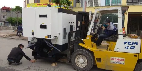 Bốc xếp hàng hóa Hữu Thắng