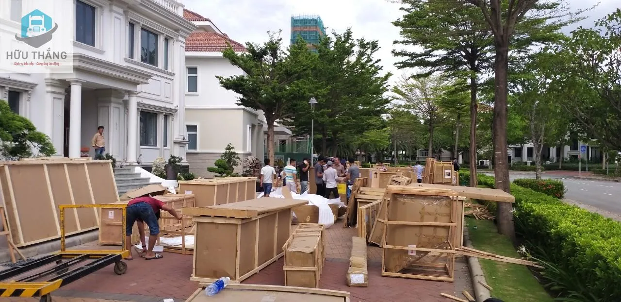 Bốc xếp Hữu Thắng