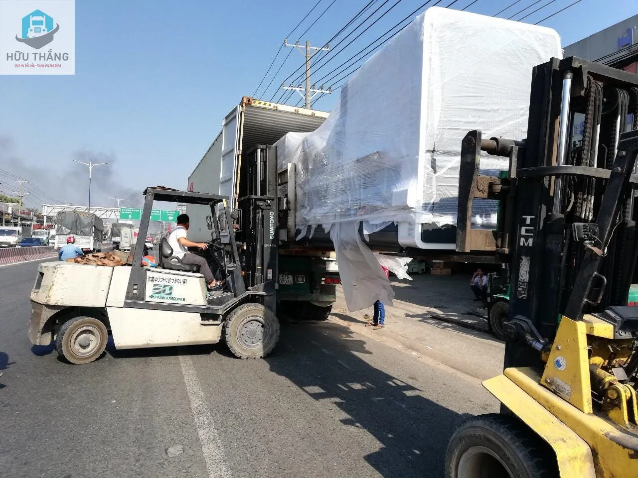 Dịch vụ bốc xếp hàng hóa - Hữu Thắng