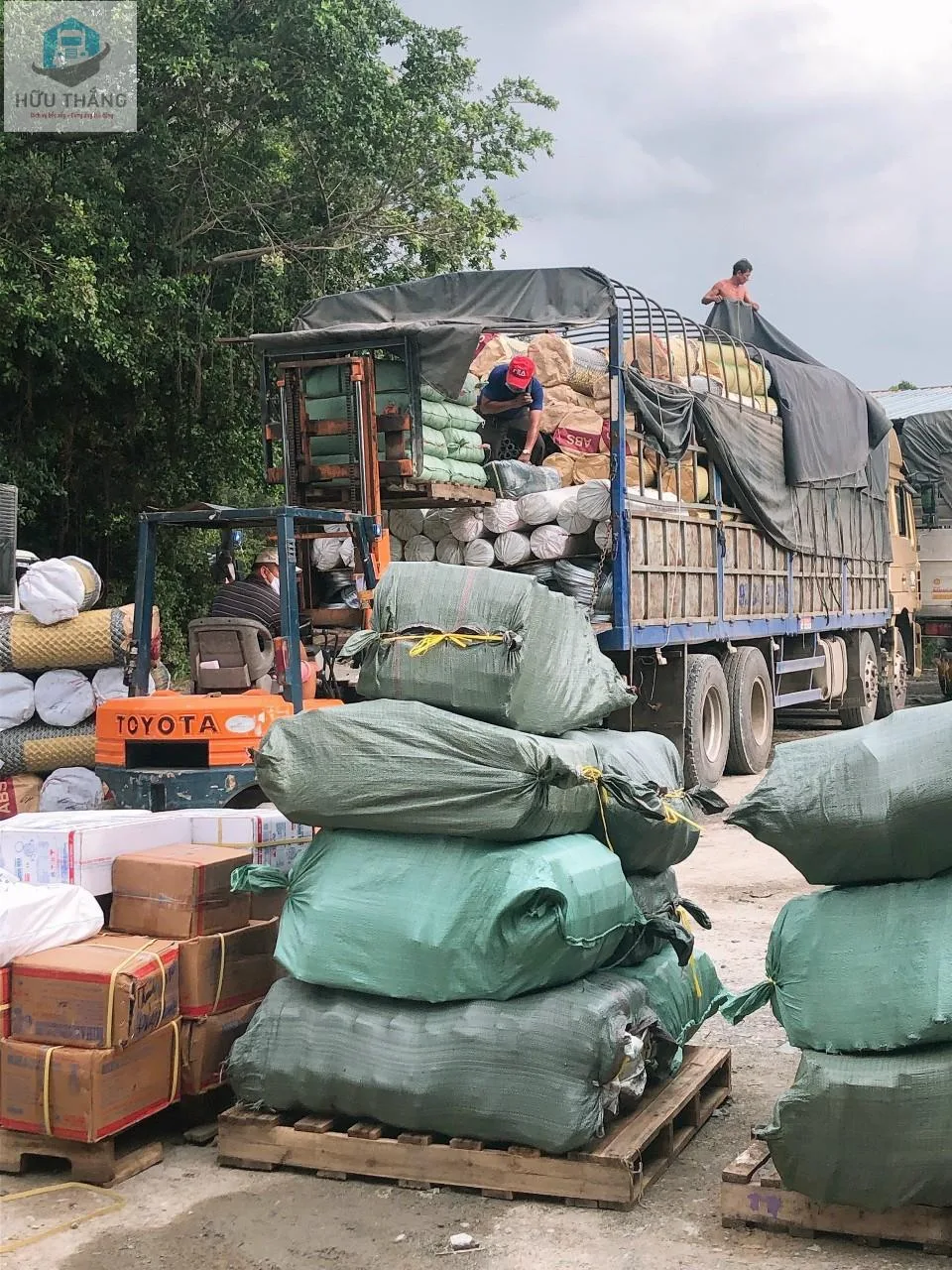 Dịch vụ bốc vác hàng hóa