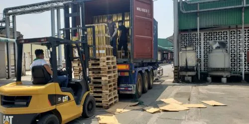 Bốc xếp hàng hóa