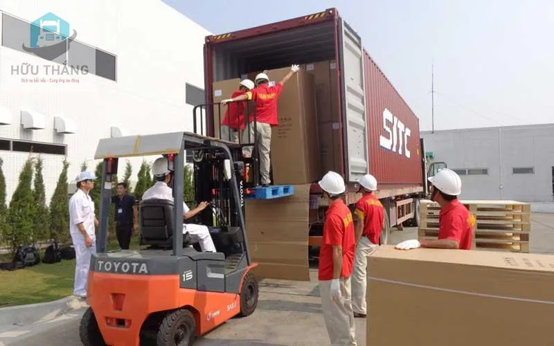 Luôn lắng nghe và tư vấn tận tâm với khách hàng 