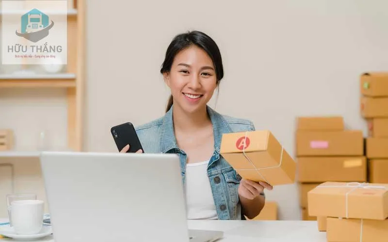 Nhân viên tư vấn chuyên nghiệp và nhanh chóng