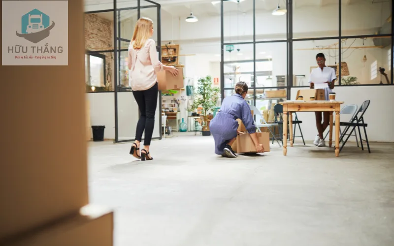 Sự tiện lợi của dịch vụ chuyển văn phòng trọn gói.