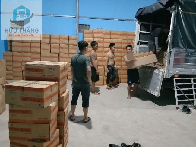 Dịch vụ cho thuê bốc xếp TPHCM